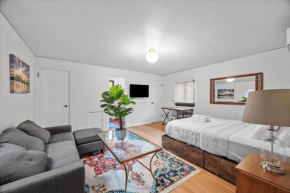The Walnut Suites - The Secluded Suite